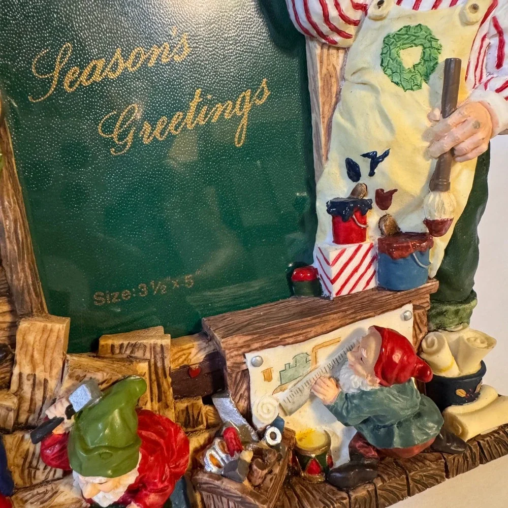 Santa Claus Workshop Gnomes Elves 3D Resin Christmas Picture Frame 3.5x5 Photo